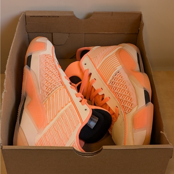 Nike Air Jordan XXXVIII 38 Low Crimson Tint Sneakers FD2326-800 Men’s Size 9 - Picture 6 of 8